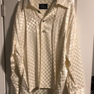 Paris New York silk button up shirt size large